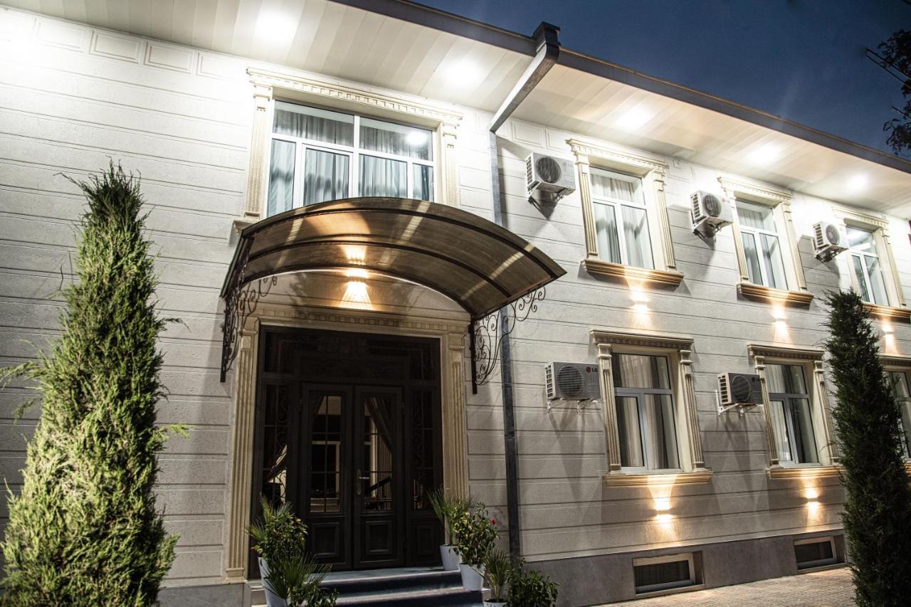 Lev Tolstoy Hotel Samarkand Exterior photo